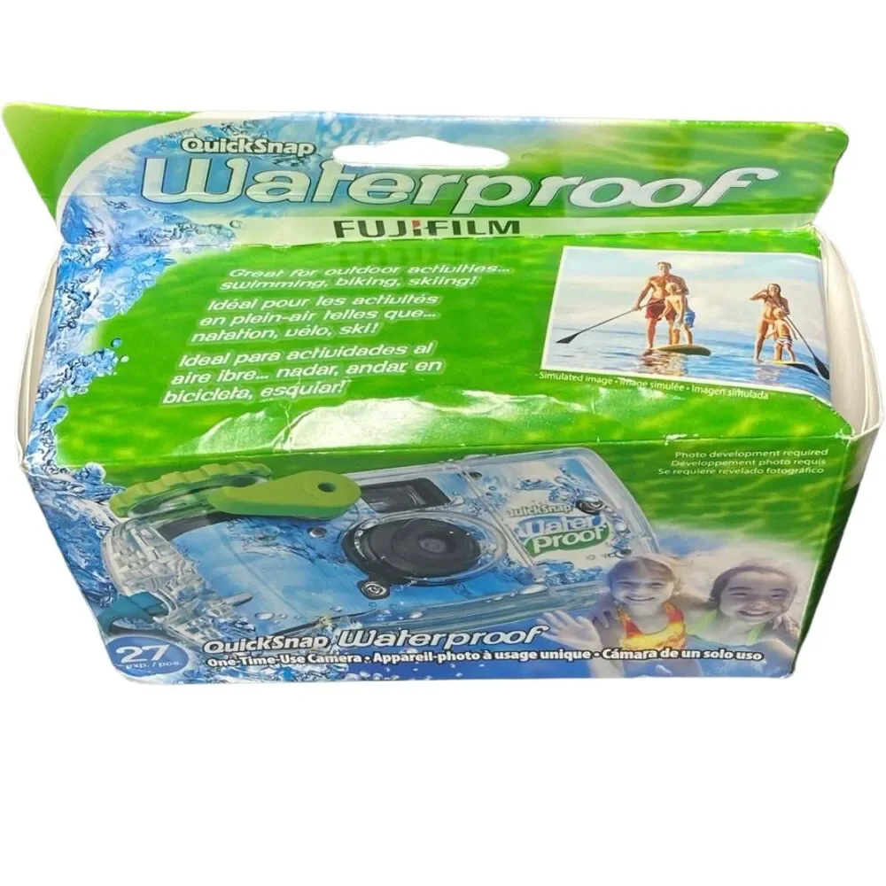 Fujifilm QuickSnap Waterproof 800 35mm Disposable Camera 27 Exposures - OCT 2026